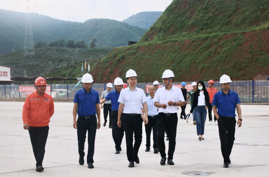 3044am永利集团党委副书记、副董事长、总经理肖波调研沿江高速建设及安全环保工作 (2).PNG